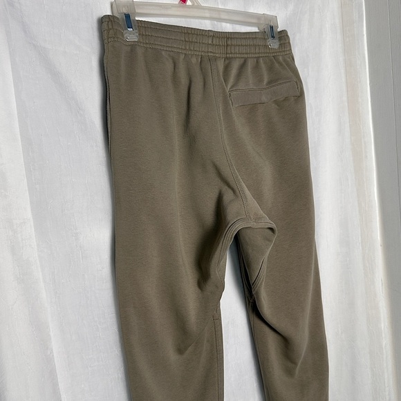 3/$20 💥 Vintage Nike 90’s Tan Athletic Cotton Sweatpants - Picture 6 of 15